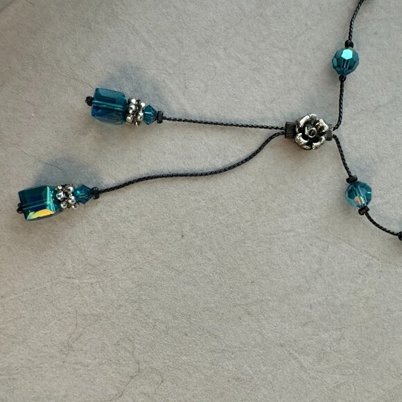 Beautiful crystal beaded necklace in turquoise - Picture 2 of 4